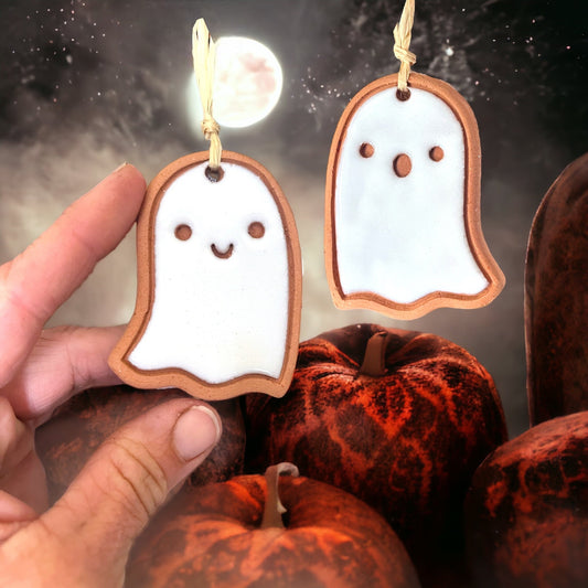 Ghost Pair Halloween Ornament Set